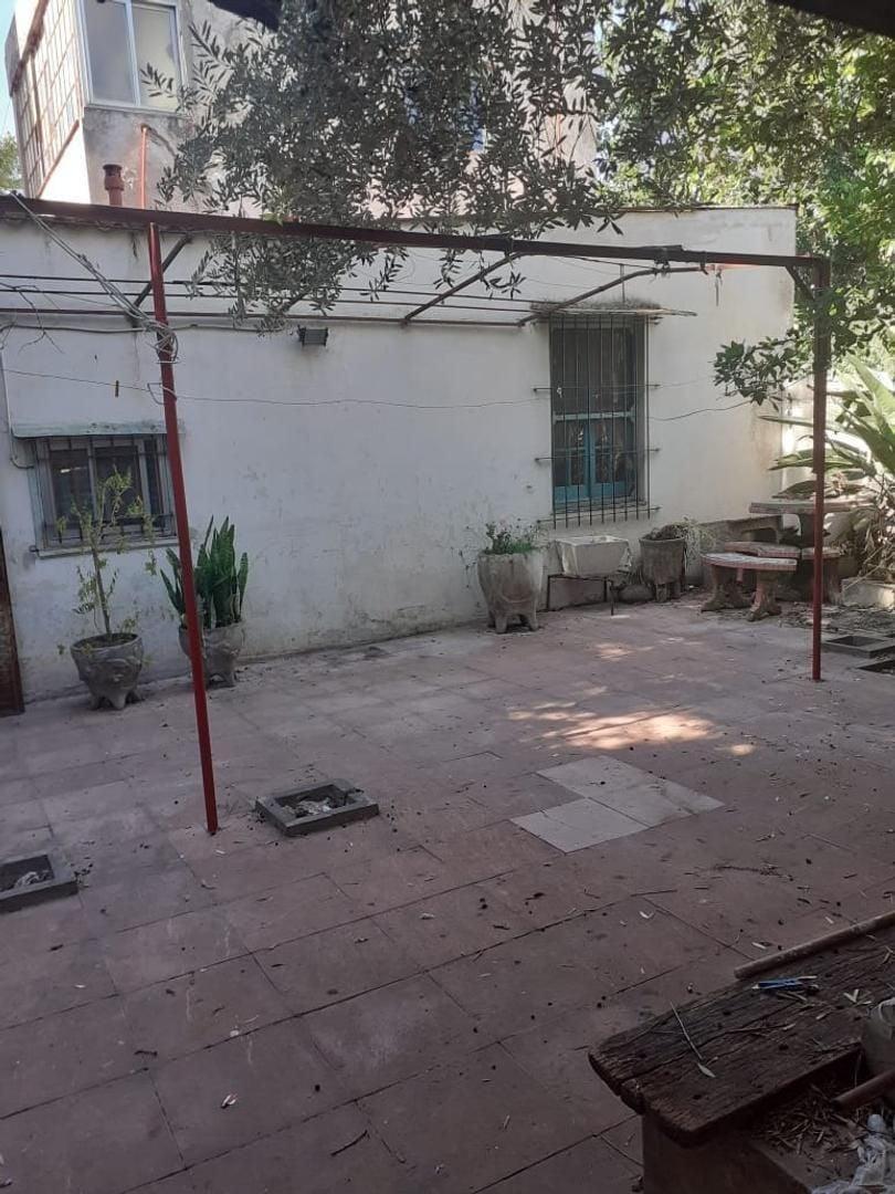 Casa en Venta. Parque Avellaneda. 2