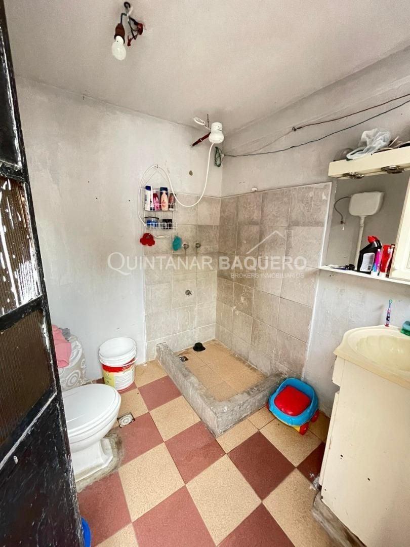 Venta: Casa de 6 Ambientes. Parque Avellaneda. 4
