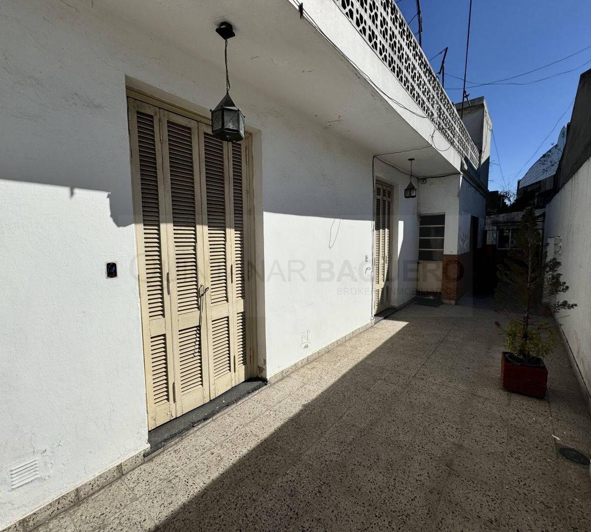 Casa 5 Ambientes. | Lucio Correa Morales Al 2600 4