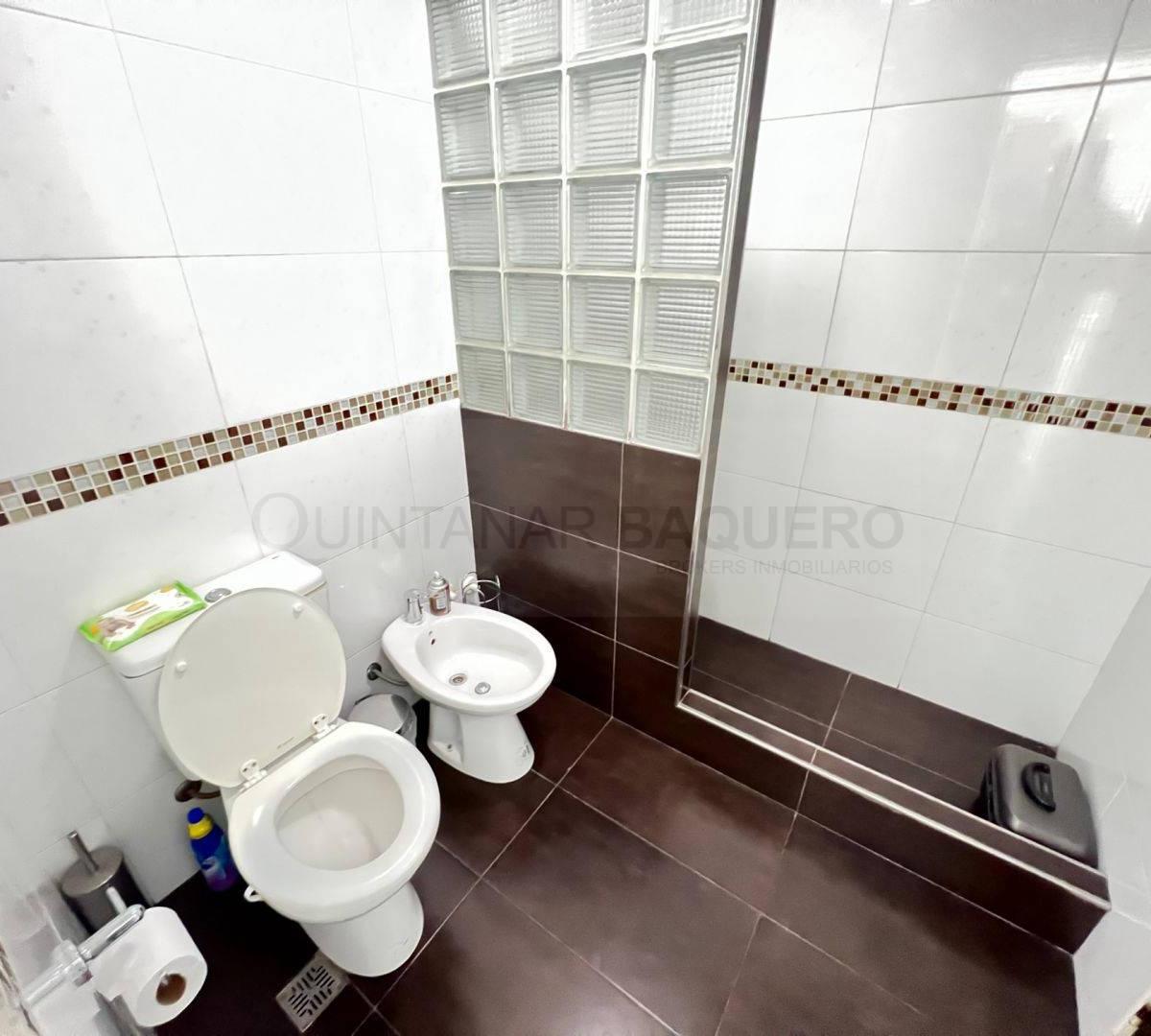 Casa 6 Ambientes. | Tilcara Al 2300 2