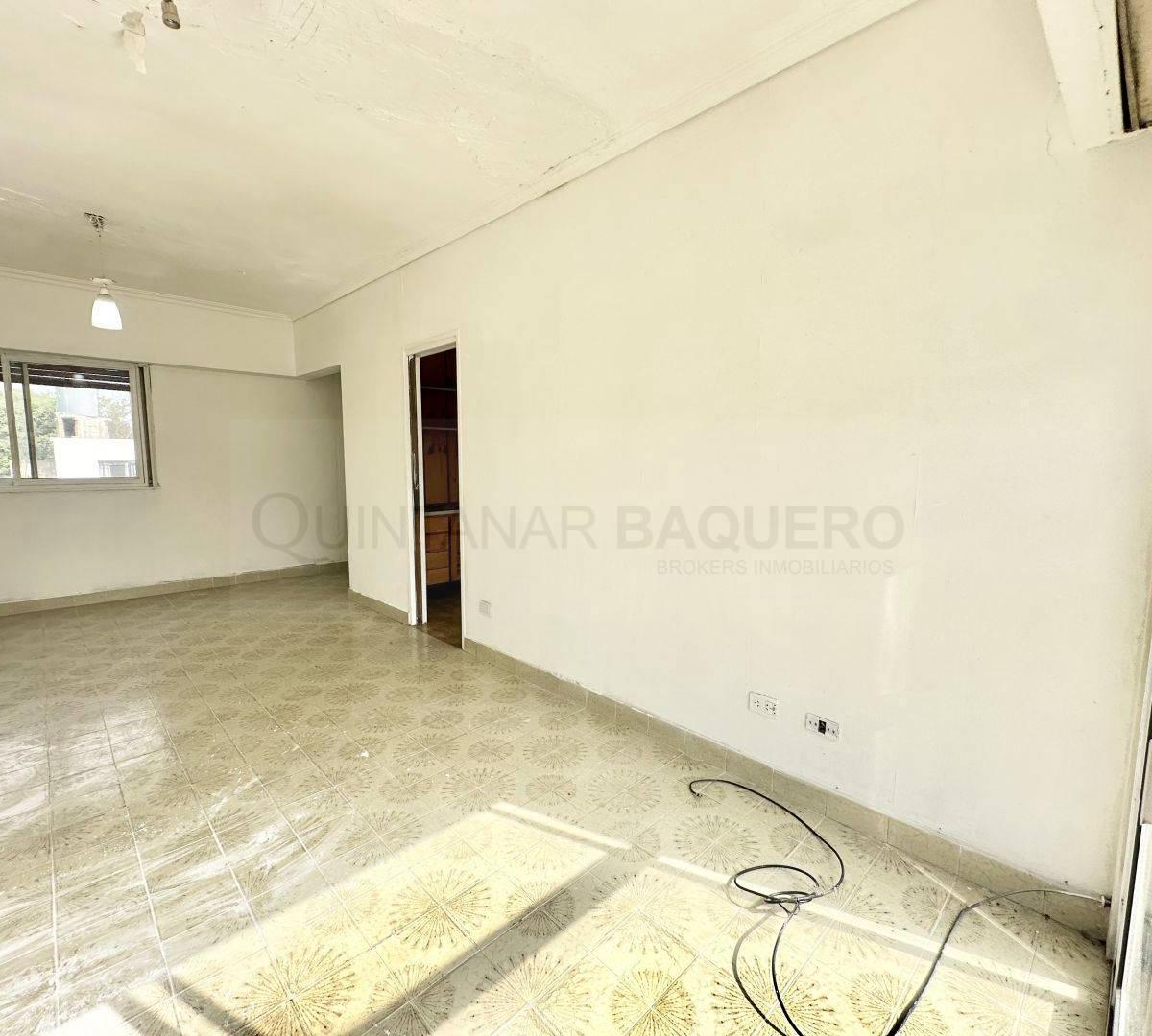 Venta de Departamento en Block con Cochera y Terraza 1