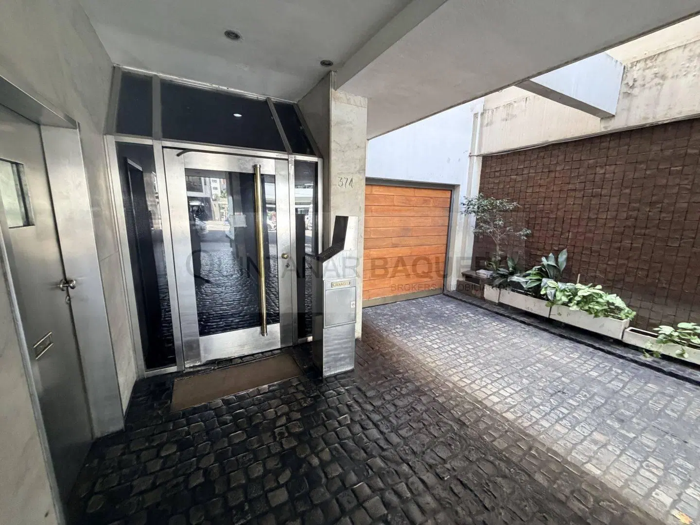 Departamento 3 ambientes. | Av. Jose Maria Moreno al 300 4