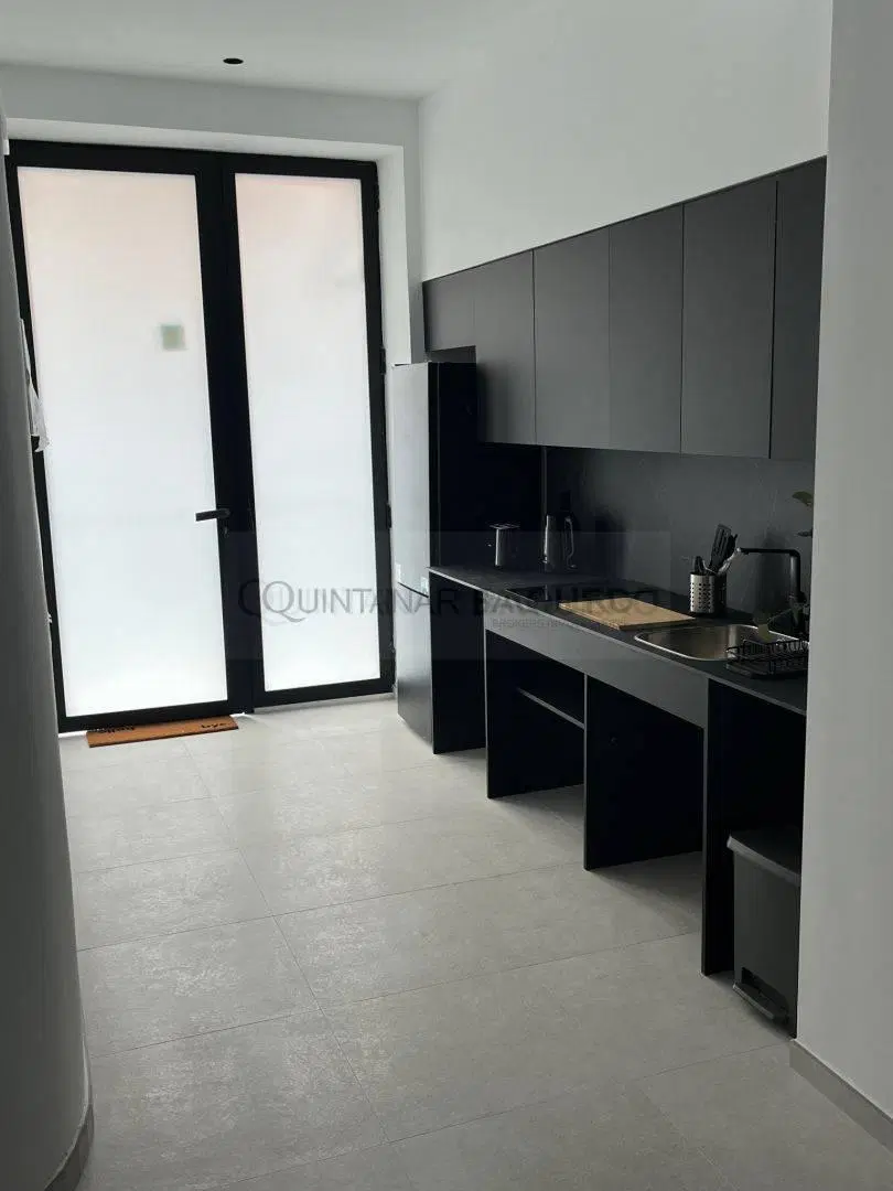 Departamento 2 ambientes. | C. de Berni y Català al 100 3