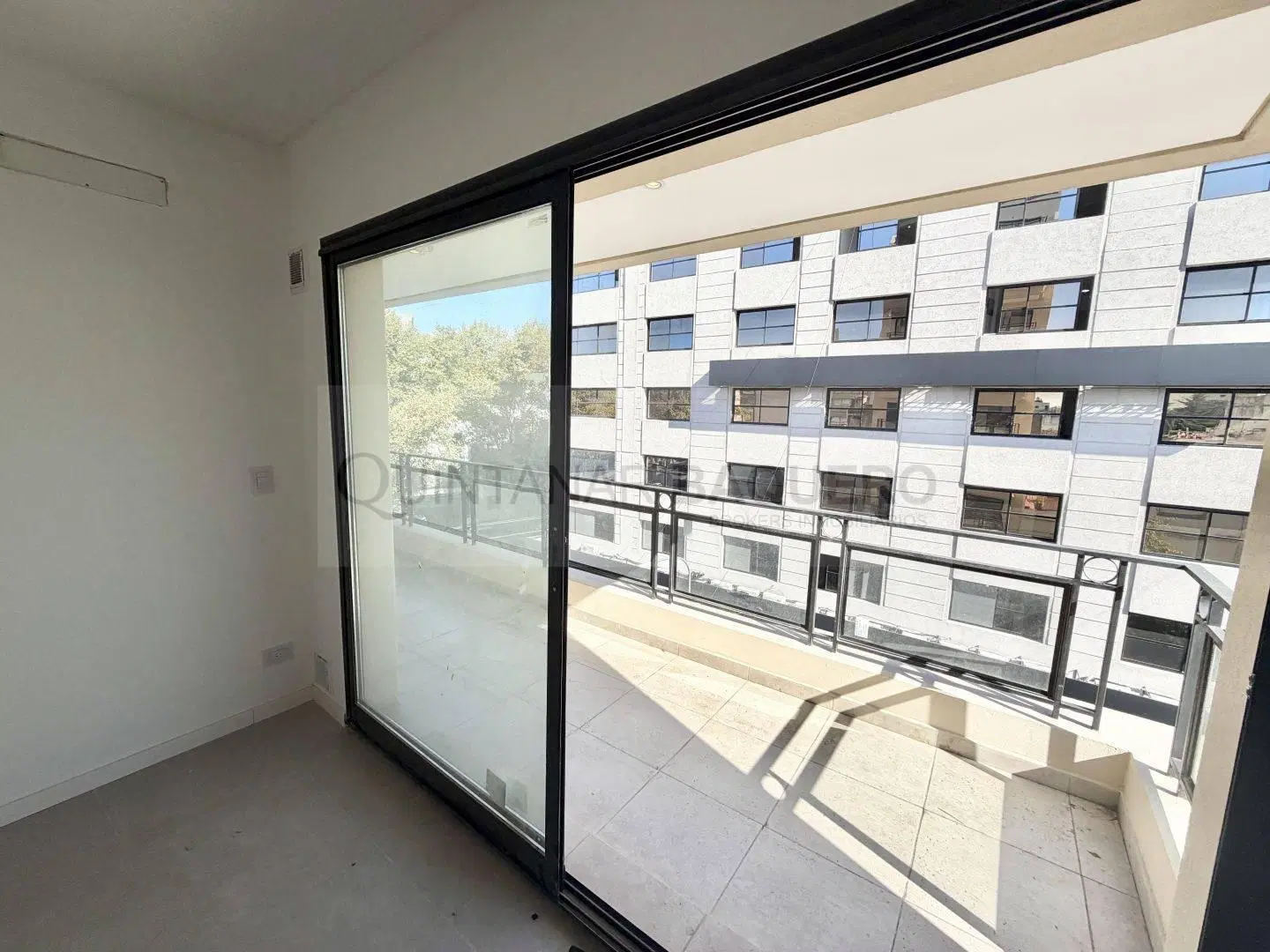 Departamento 2 ambientes. | Concordia al 900 3