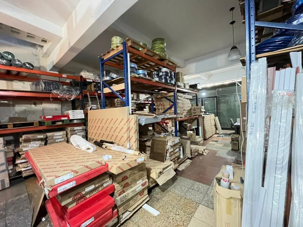 Propiedad en Venta con Local Comercial, Vivienda y Terraza en Parque Avellaneda | 305 m² Totales 3