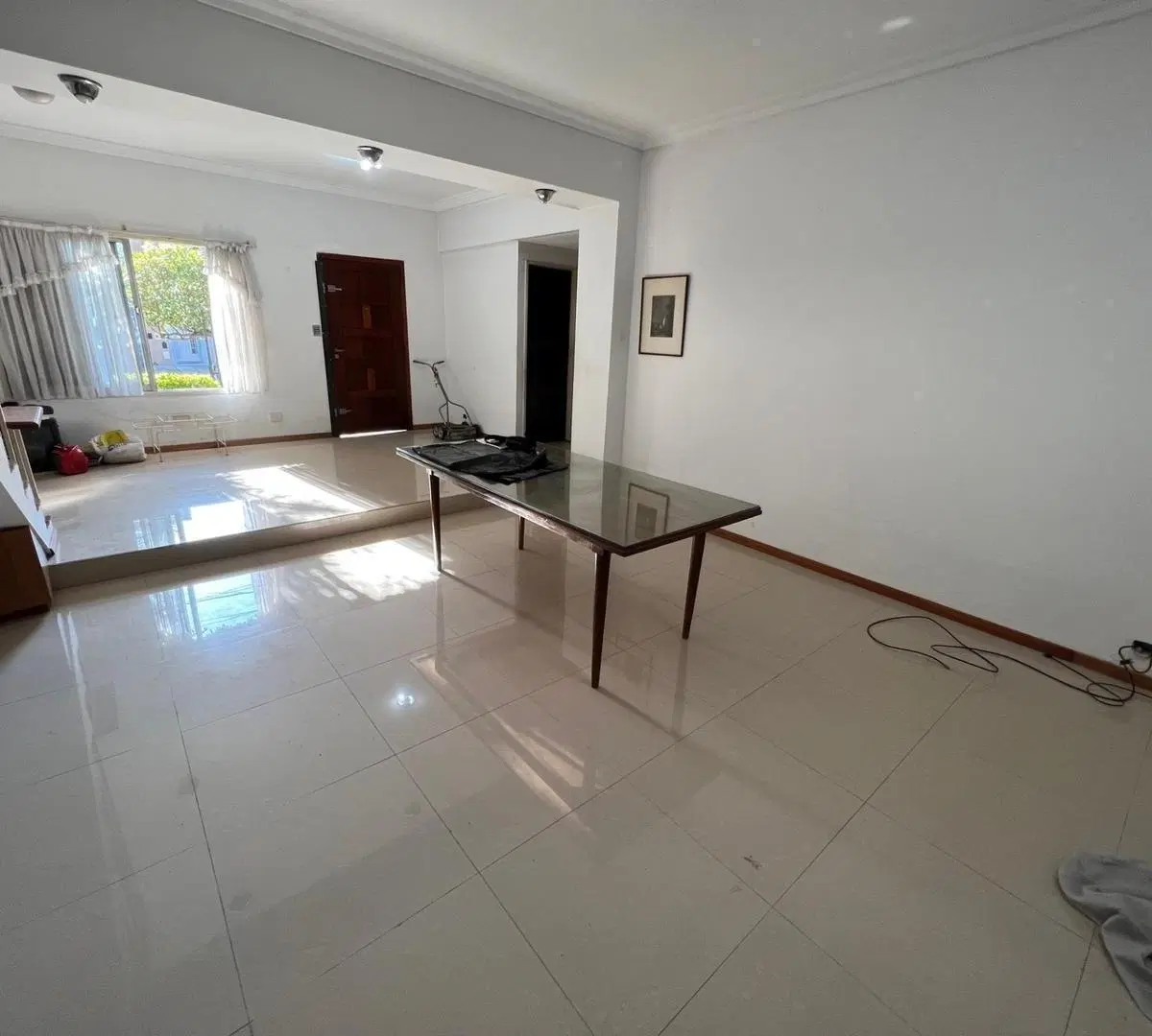 Venta de casa de 4 ambientes en Flores 2
