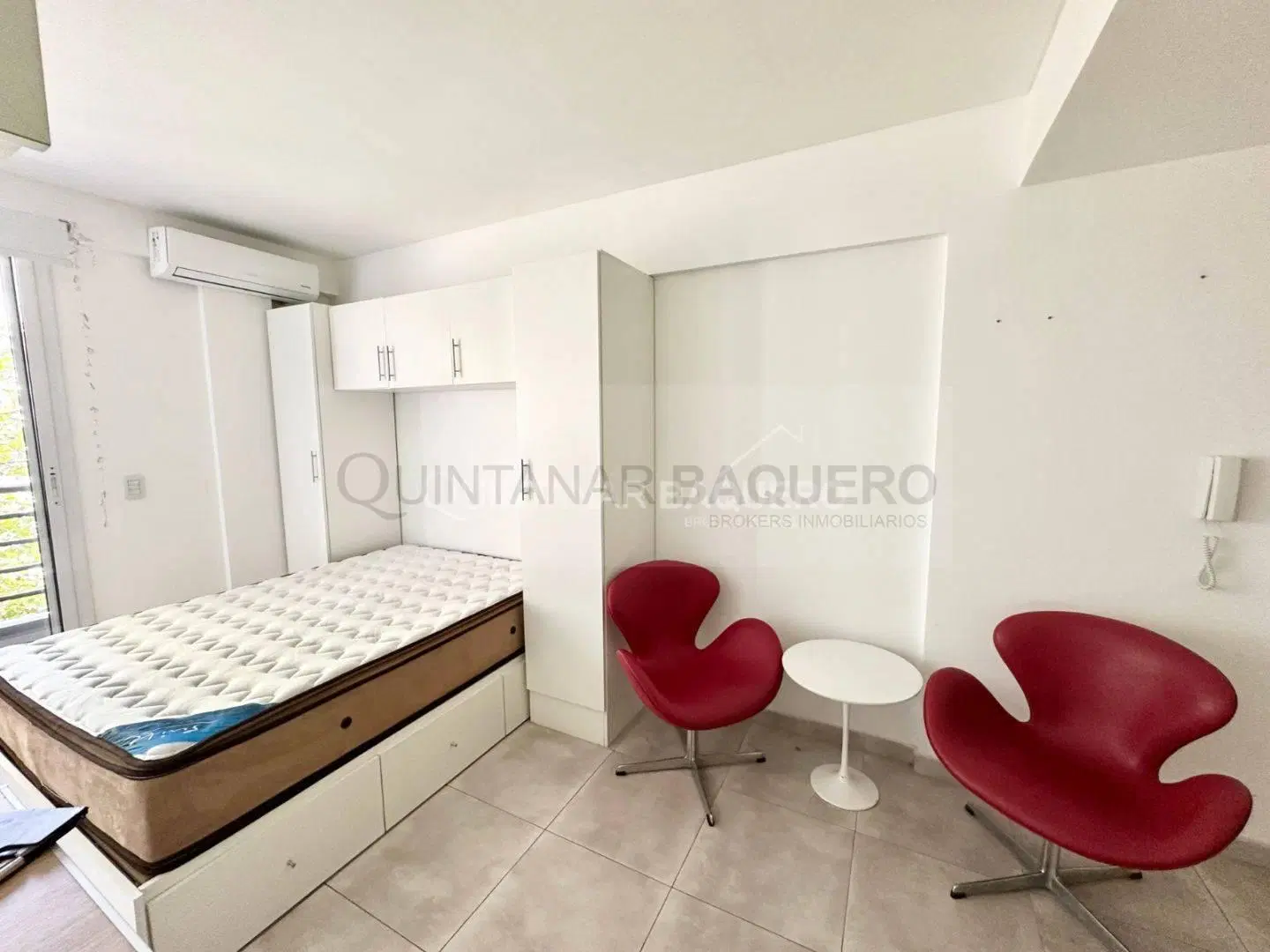 Venta de departamento amoblado en Villa Urquiza 3