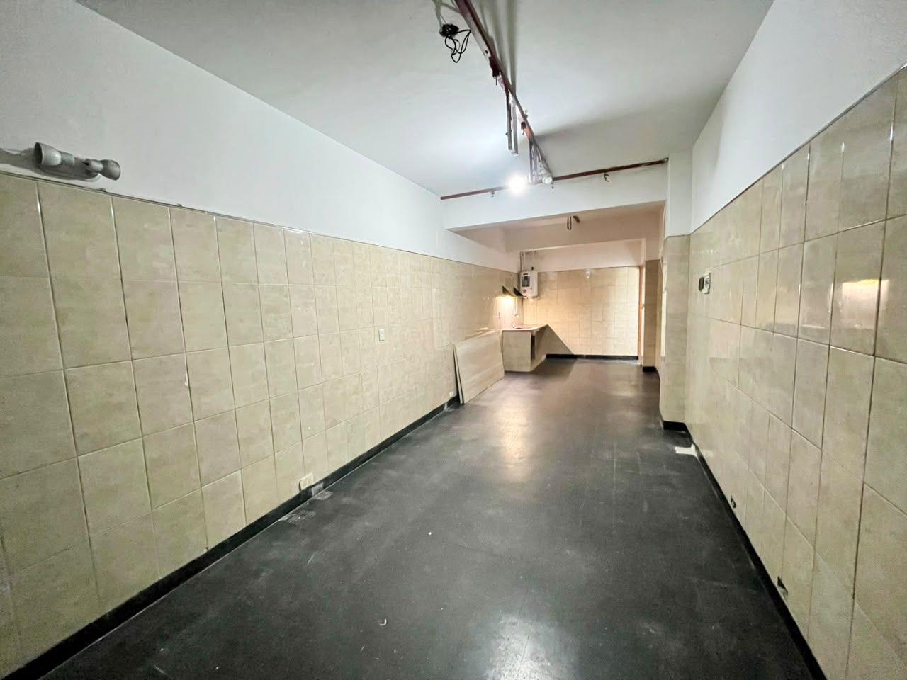 Foto de Local Comercial en Alquiler en Flores | 28 m² en Excelente Ubicación., imagen 4