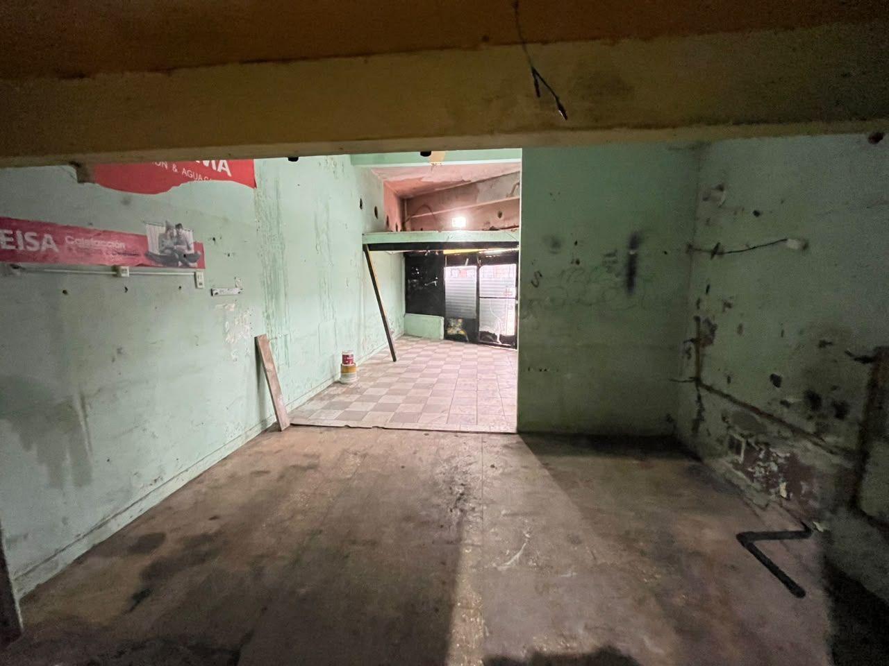 Foto de Local comercial en alquiler sobre Av. Eva Perón  Parque Avellaneda, imagen 2