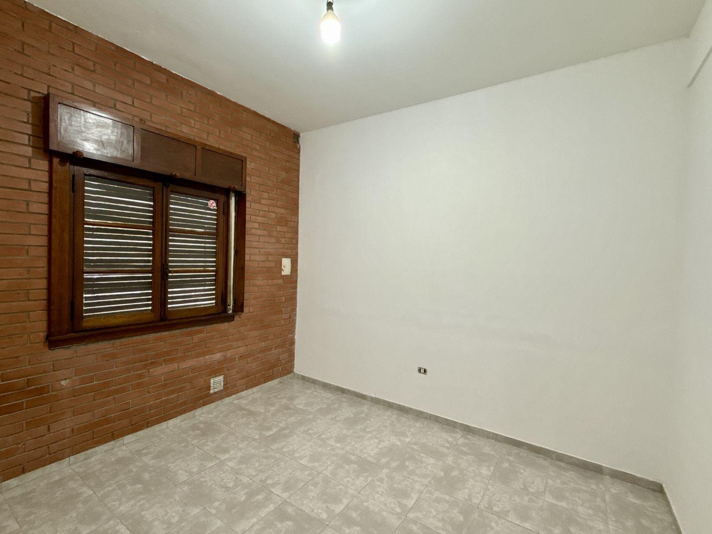 Foto de Alquiler de Departamento Tipo Casa de 2 Ambientes con Patio y Lavadero, imagen 4
