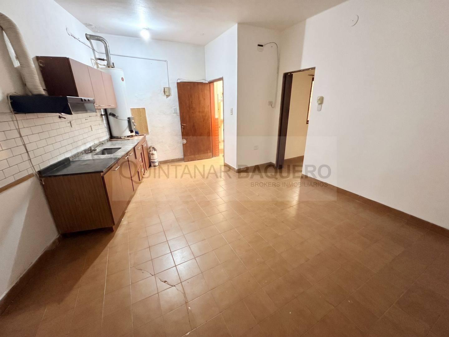 Foto de Casa 4 ambientes 2 dormitorios. | Atuel al 900, imagen 1