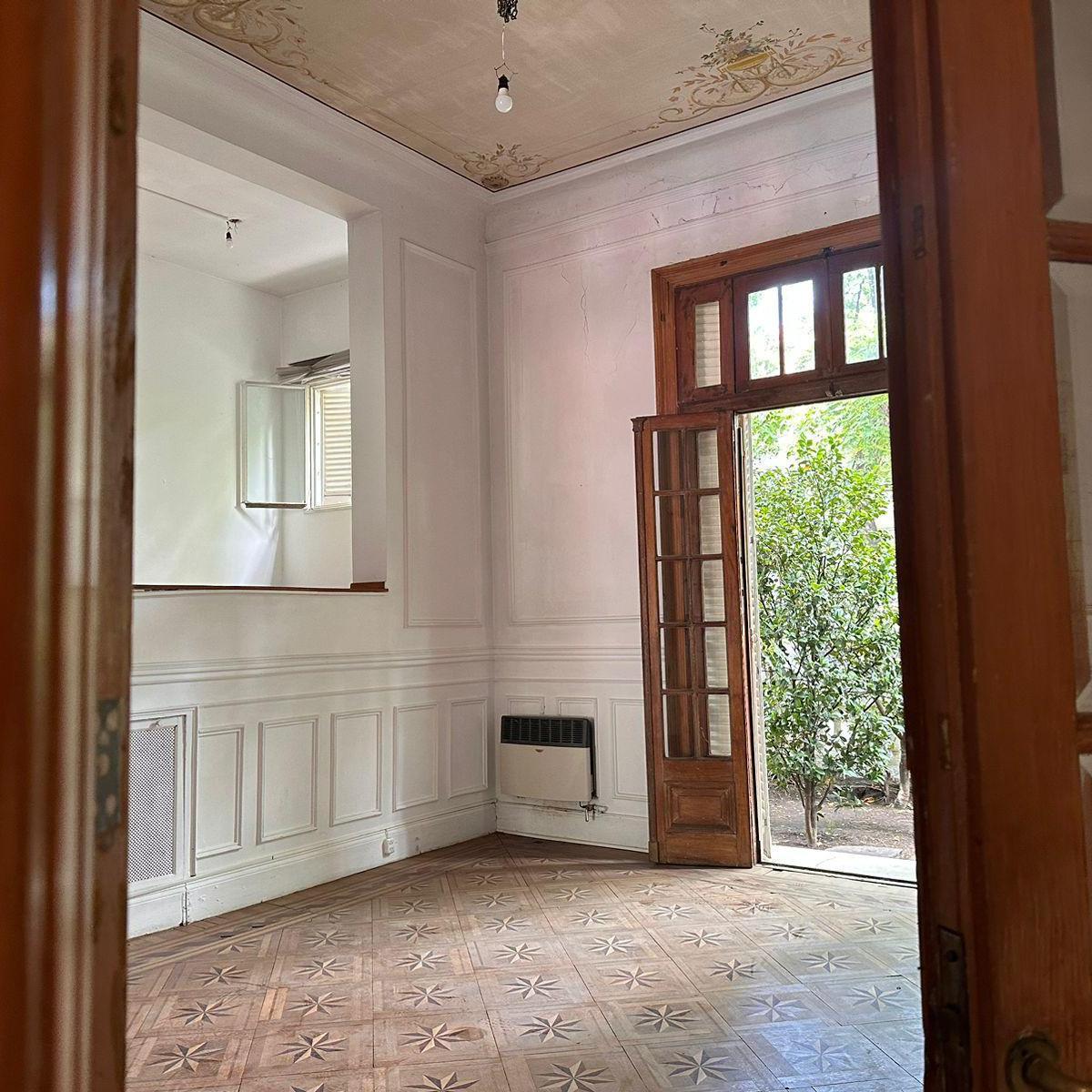 Olleros 2100 - Casa en Venta con Jardín y Pileta - a Reciclar 5