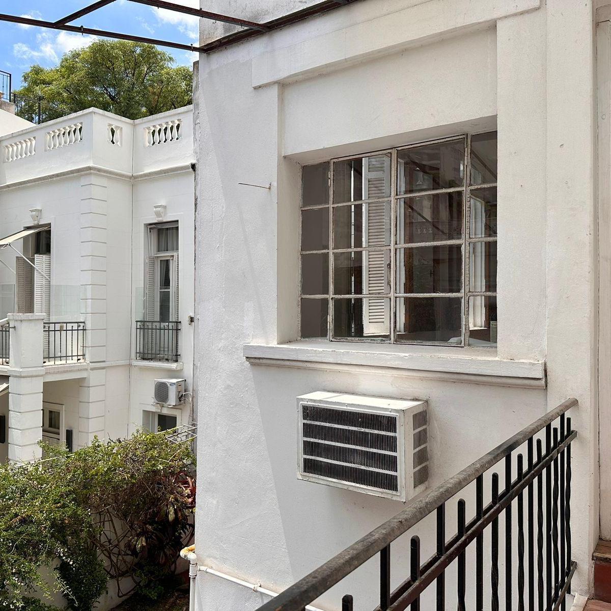 Olleros 2100 - Casa en Venta con Jardín y Pileta - a Reciclar 4