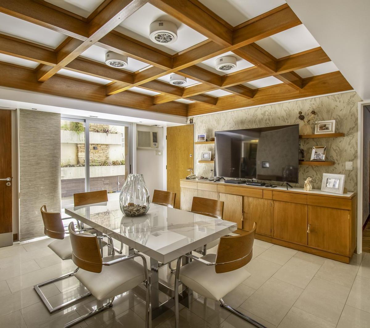 Departamento en Venta Belgrano - 5 Ambientes - Patio con Parrilla - 2 Cocheras Fijas 3