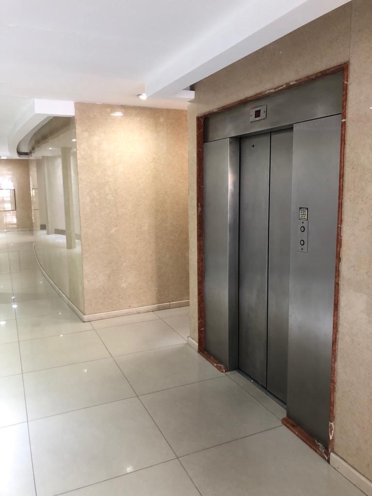 Oficina en Puerto Madero - 130 m² - Cochera Fija 2