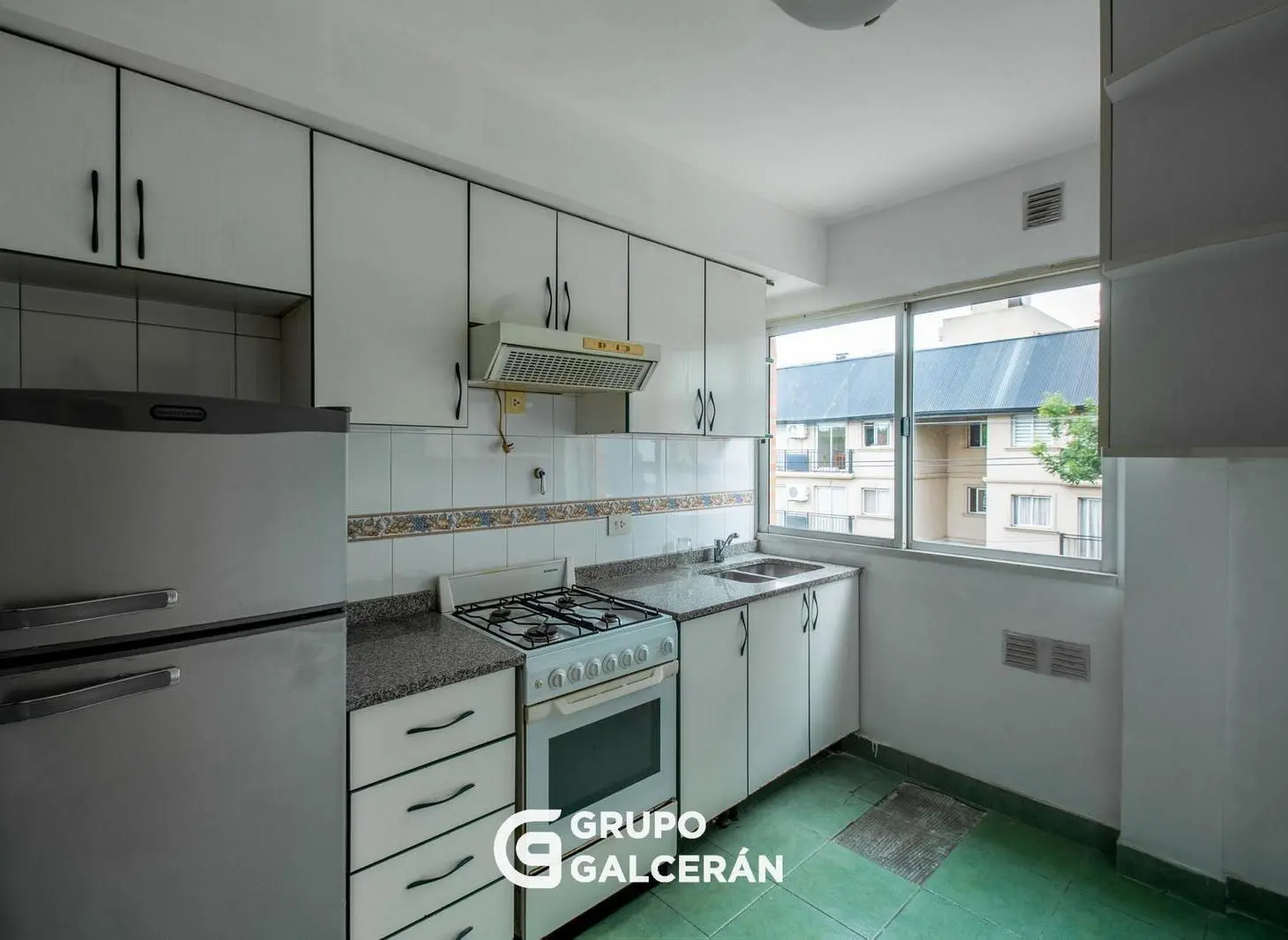 3 amb Duplex con cochera y pileta en Martinez 4