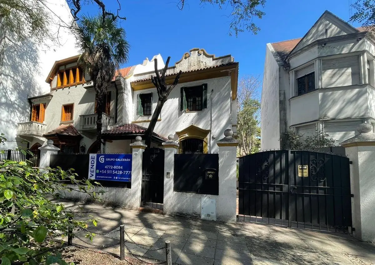 Excelente casa en Belgrano R - 3 Dormitorios , Jardín- 1