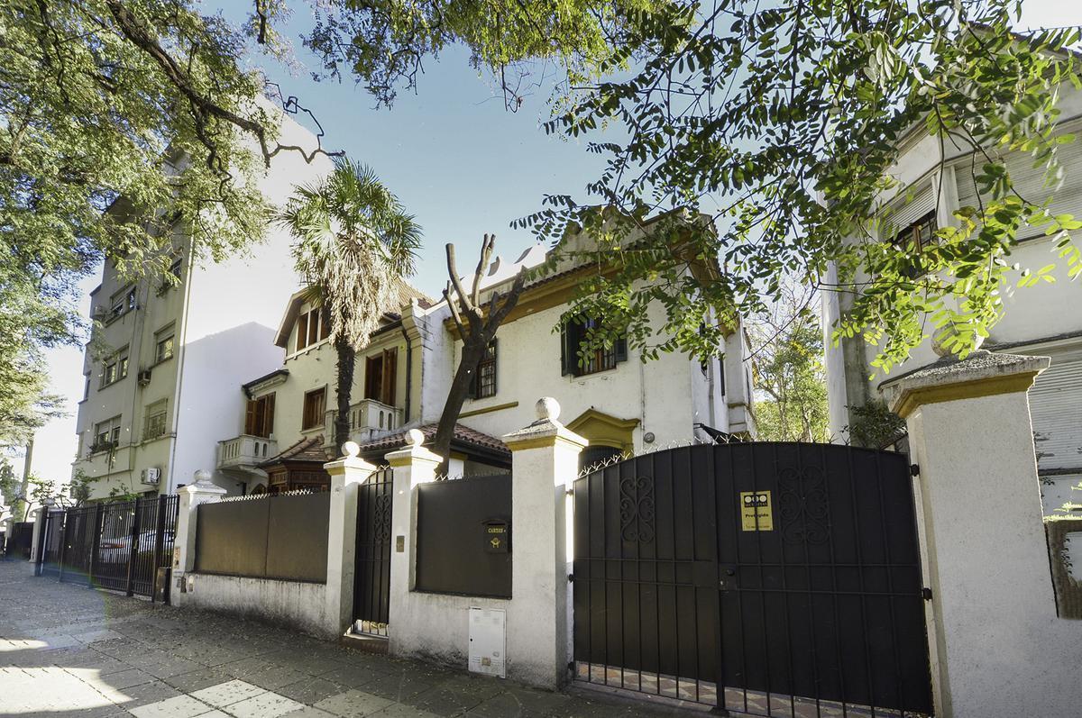 Excelente casa en Belgrano R - 3 Dormitorios , Jardín-