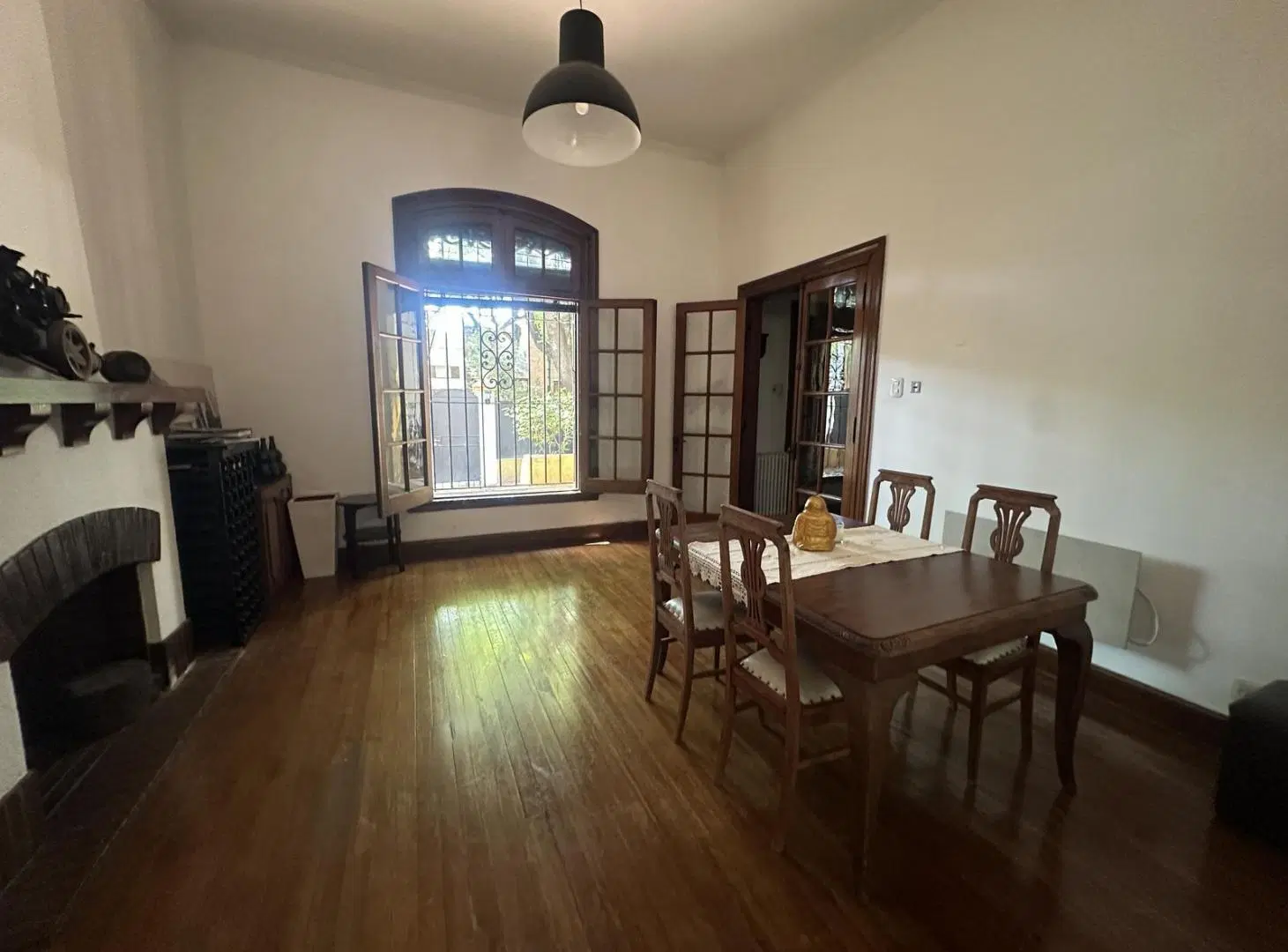 Excelente casa en Belgrano R - 3 Dormitorios , Jardín- 1