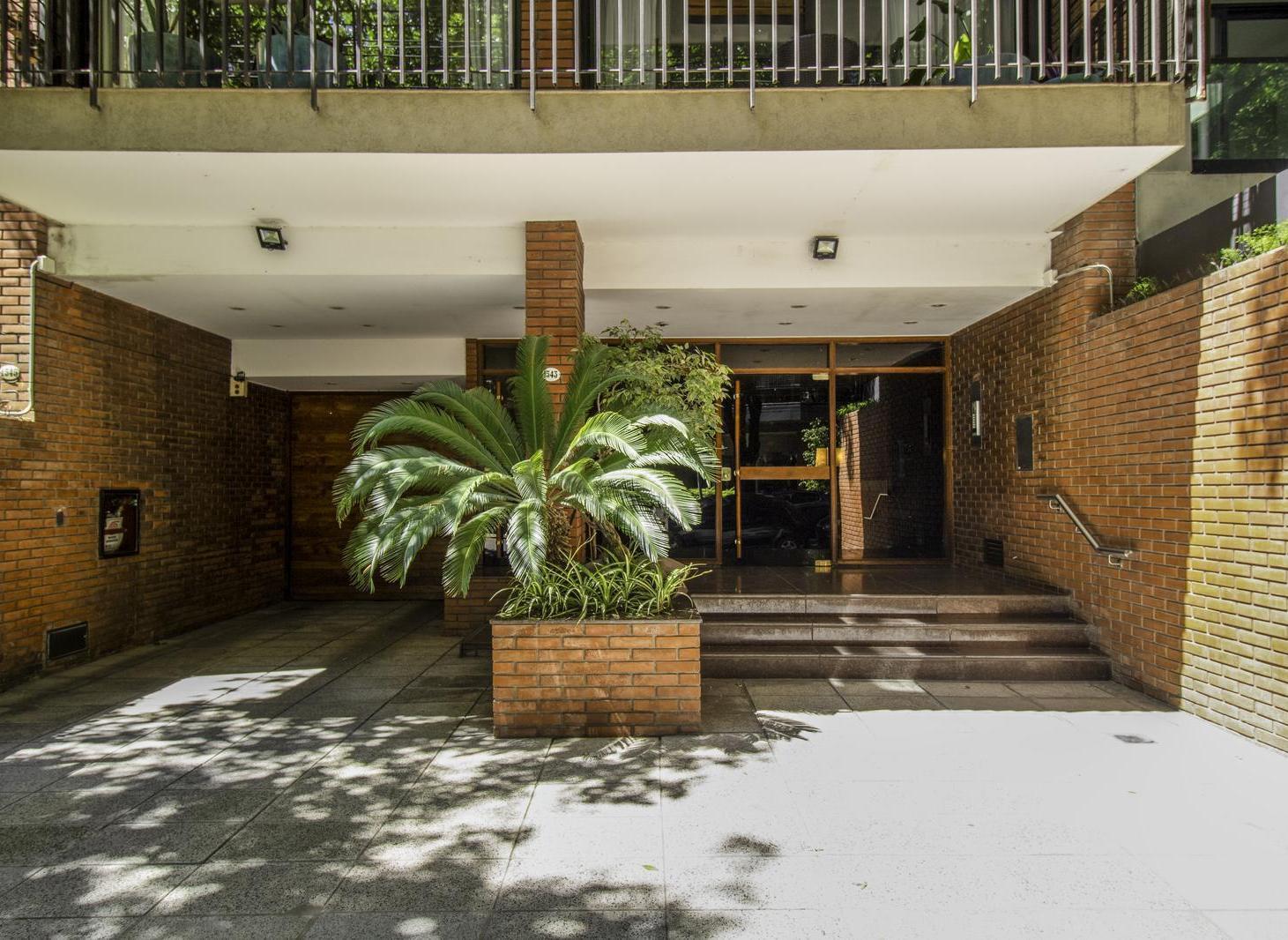 Foto de Departamento en Venta Belgrano - Piso | Patio con Parrilla | Cocheras, imagen 4