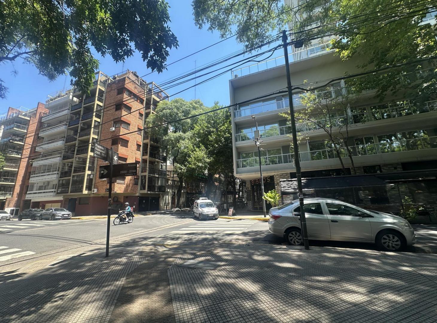 Foto de Venta de departamento 4 ambientes en Nuñez-Cochera - Diagonal a la plaza, imagen 2