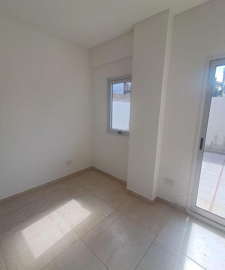 Foto de MONOAMBIENTE CON PATIO PROPIO!!!!!!!, imagen 2