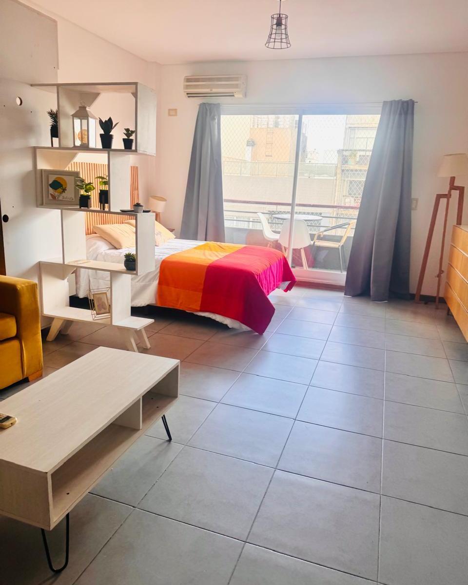 Foto de Excelente departamento con Balcon al frente, imagen 3