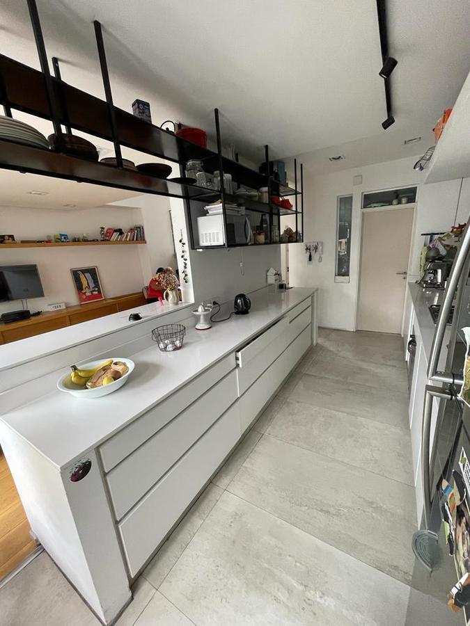 Foto de Excelente Departamento cuatro ambientes con cochera, imagen 4