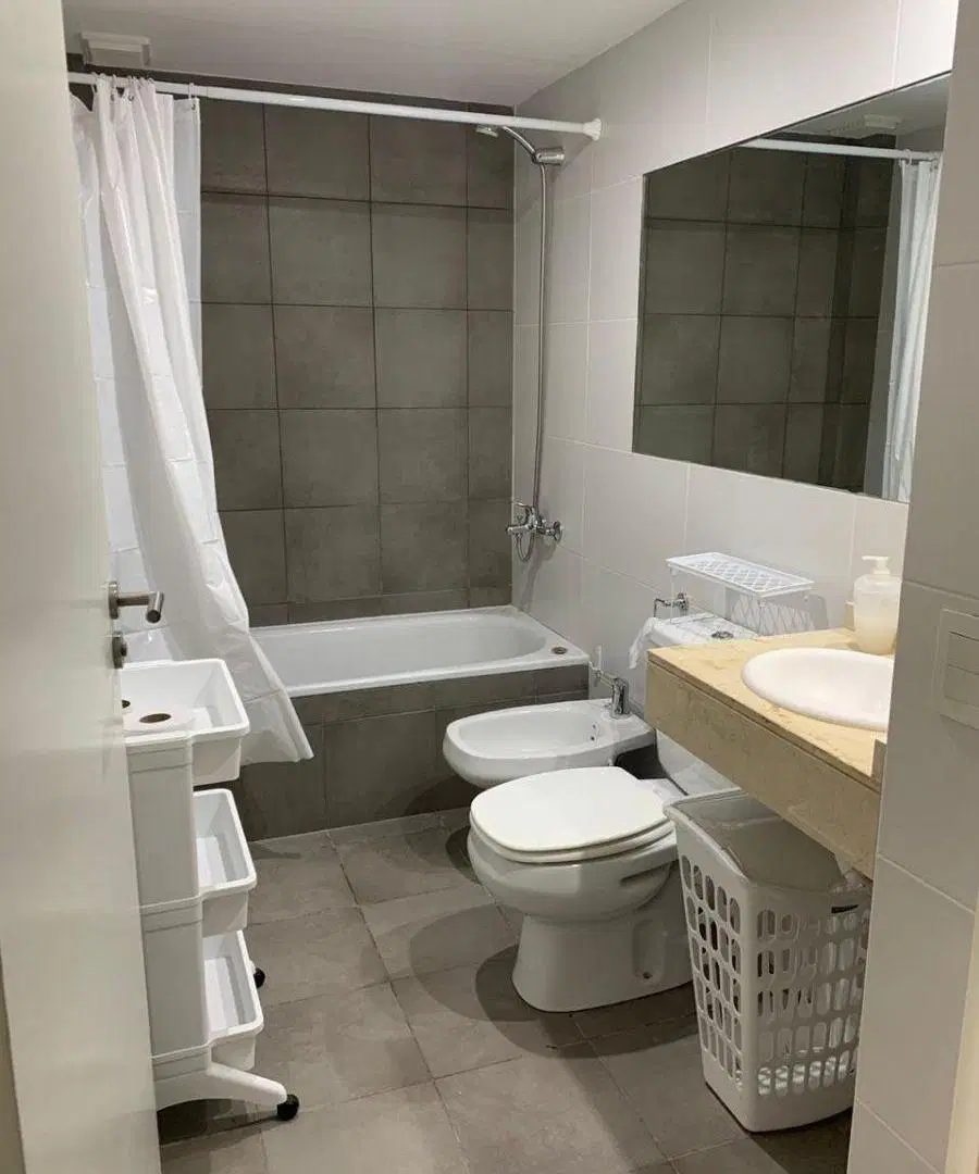 Excelente monoambiente con terraza propia 2