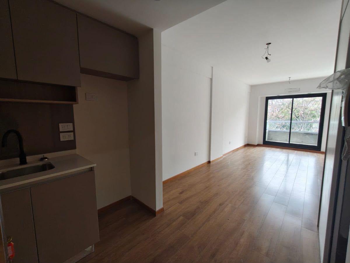 Foto de Excelente monoambiente muy luminoso PRECIO OPORTUNIDAD, imagen 5