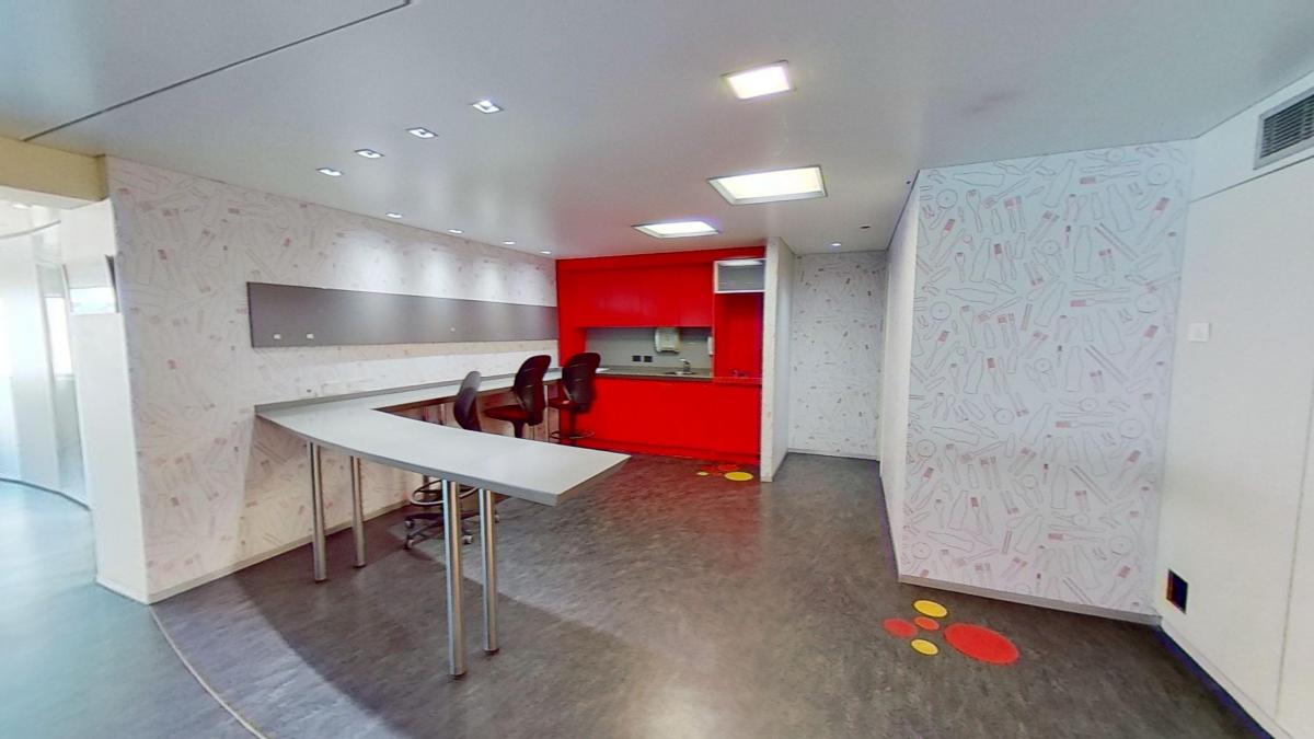 Foto de Oficina en Alquiler | Paraguay 733 | 459 m² Piso Completo amoblado, imagen 5