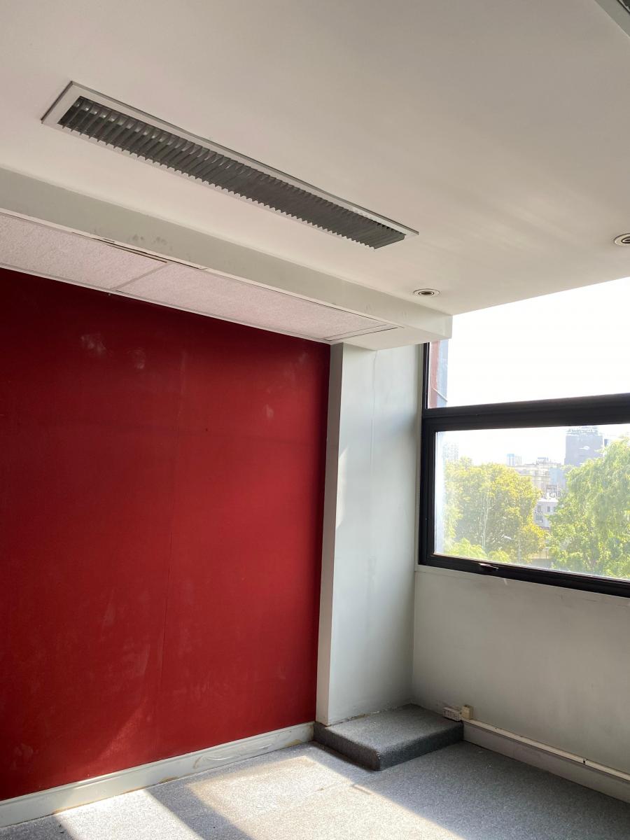 Foto de Oficina En Puerto Madero | Av. Alicia Moreau De Justo 1900 | 304 M², imagen 2