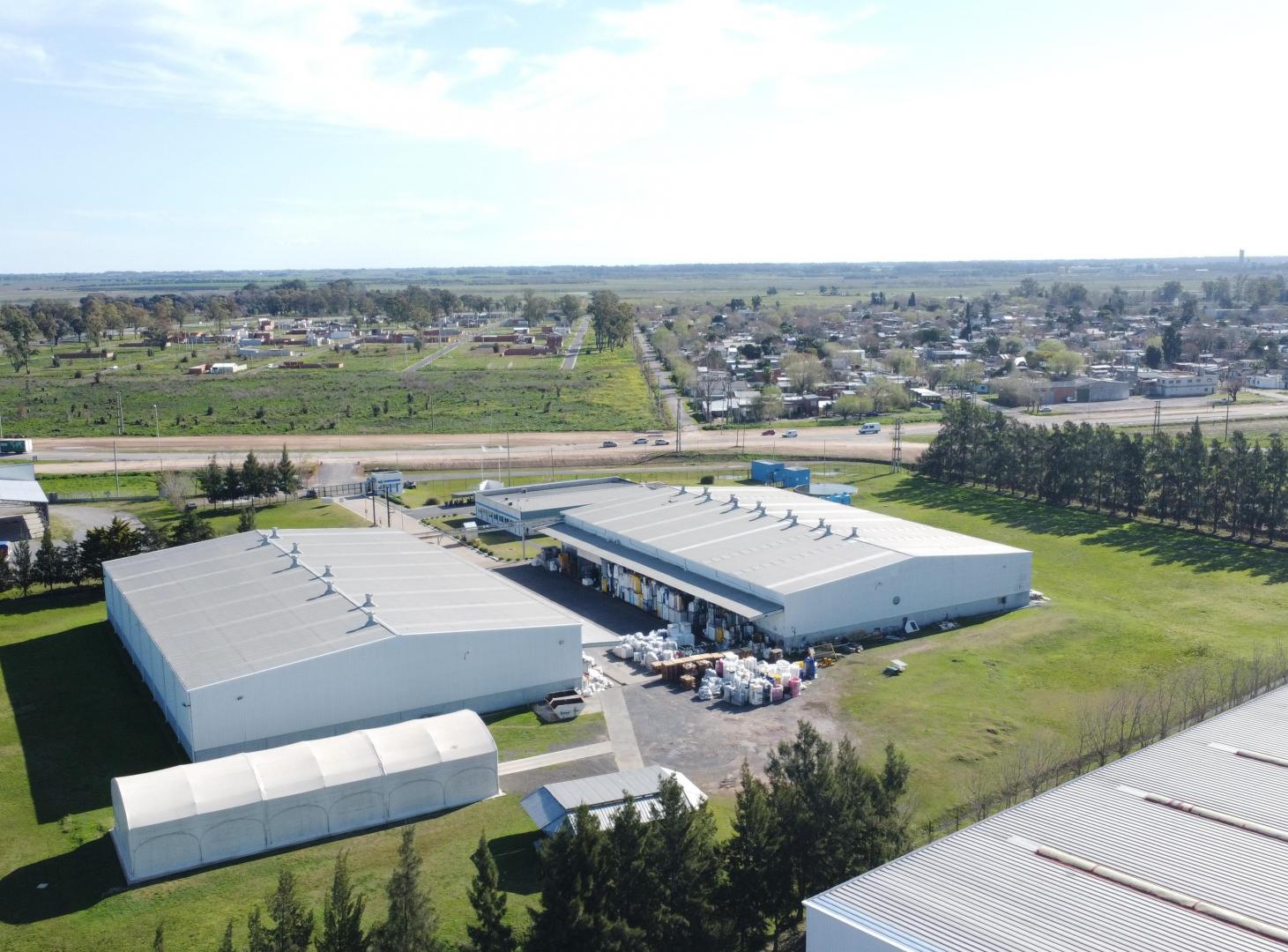 Depósito en venta | 13.700 m² | Campana