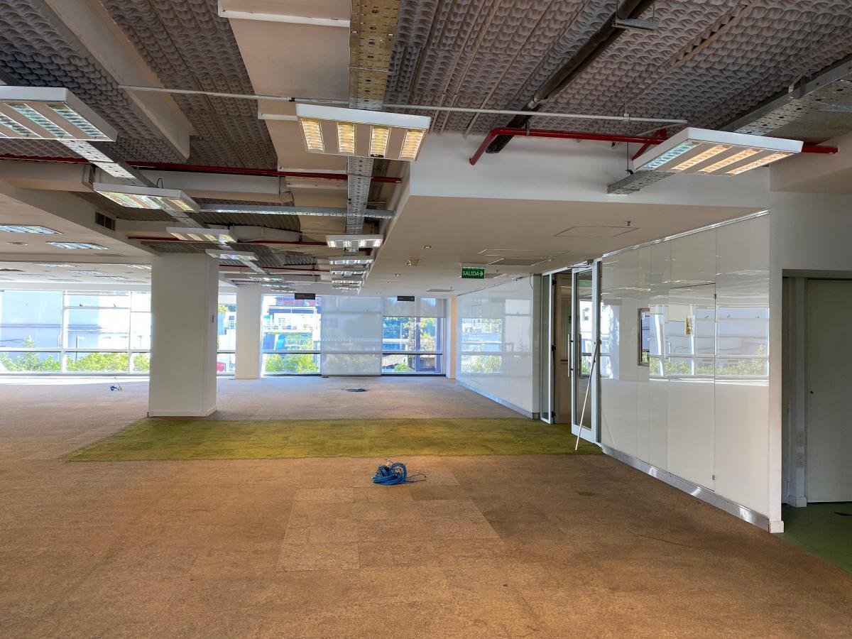Foto de Alquiler Oficinas | Libertador 6350 | 2 Pisos Altos | 1.902 M2, imagen 2