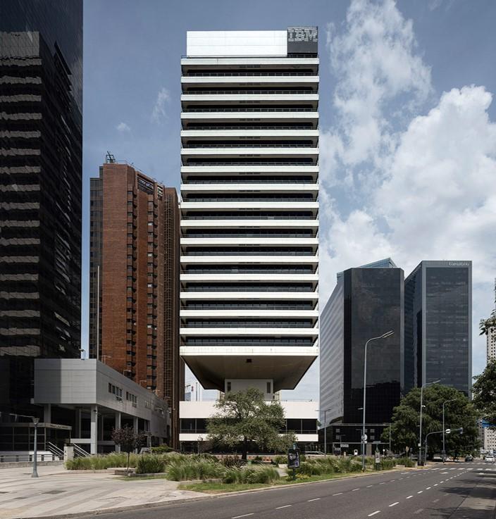 Venta de Oficinas en Catalinas | Torre IBM | 2.000 m2