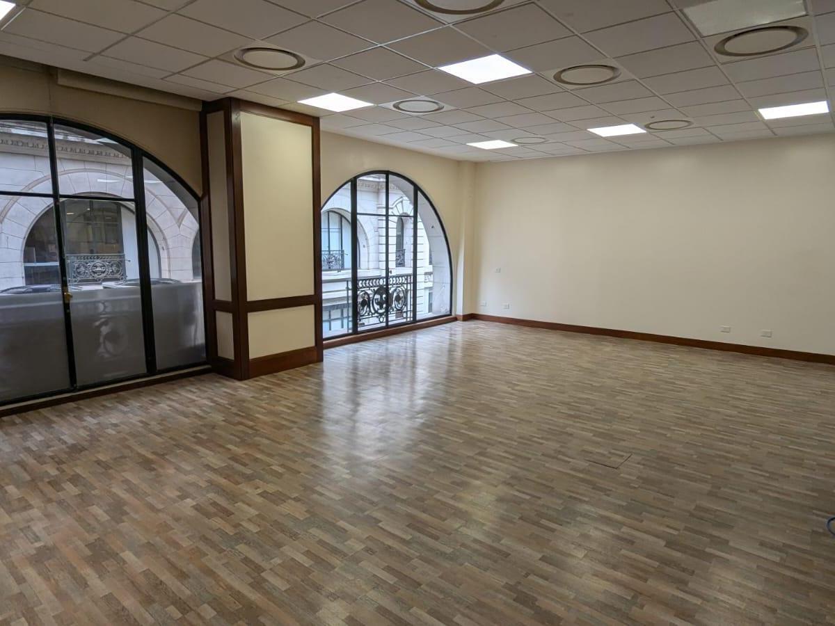 Foto de Oficina de 1.300 m2 Lista Para Usar en Excelente Estado!, imagen 4