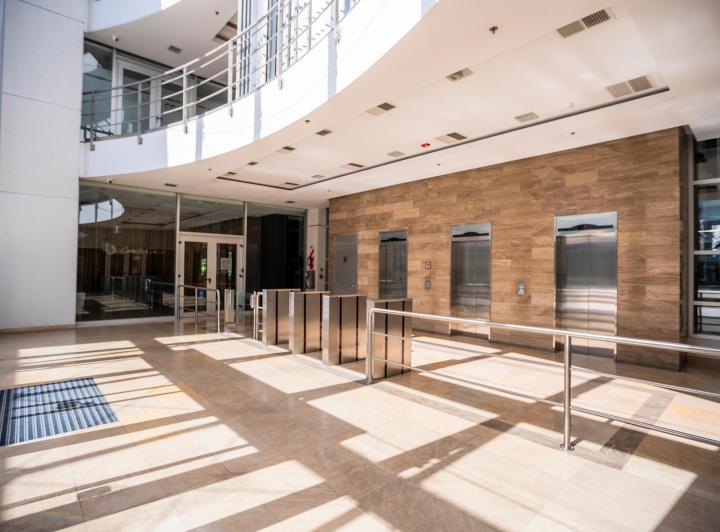Oficina en Alquiler | Edison Officia | Piso Completo de 1.418 m2 2