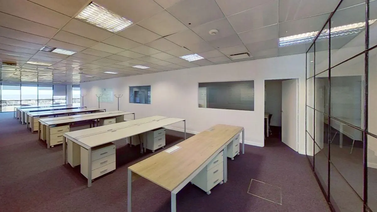 Oficina en Alquiler | Güemes 676 | 560 m² en 1 Piso 4
