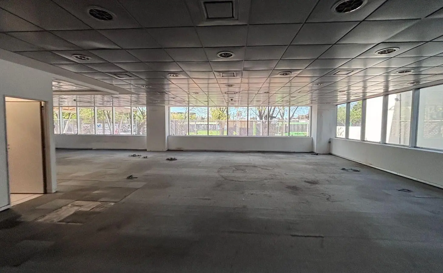 Oficinas en alquiler | Córdoba y Haití | 1.970 m² en dos pisos. 4