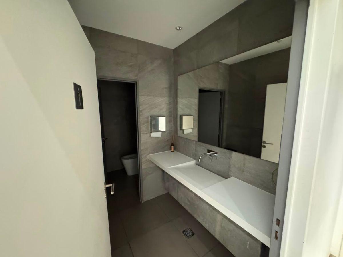 Foto de Local en Alquiler | 193 m² | Av. Del Libertador y Monroe, imagen 5