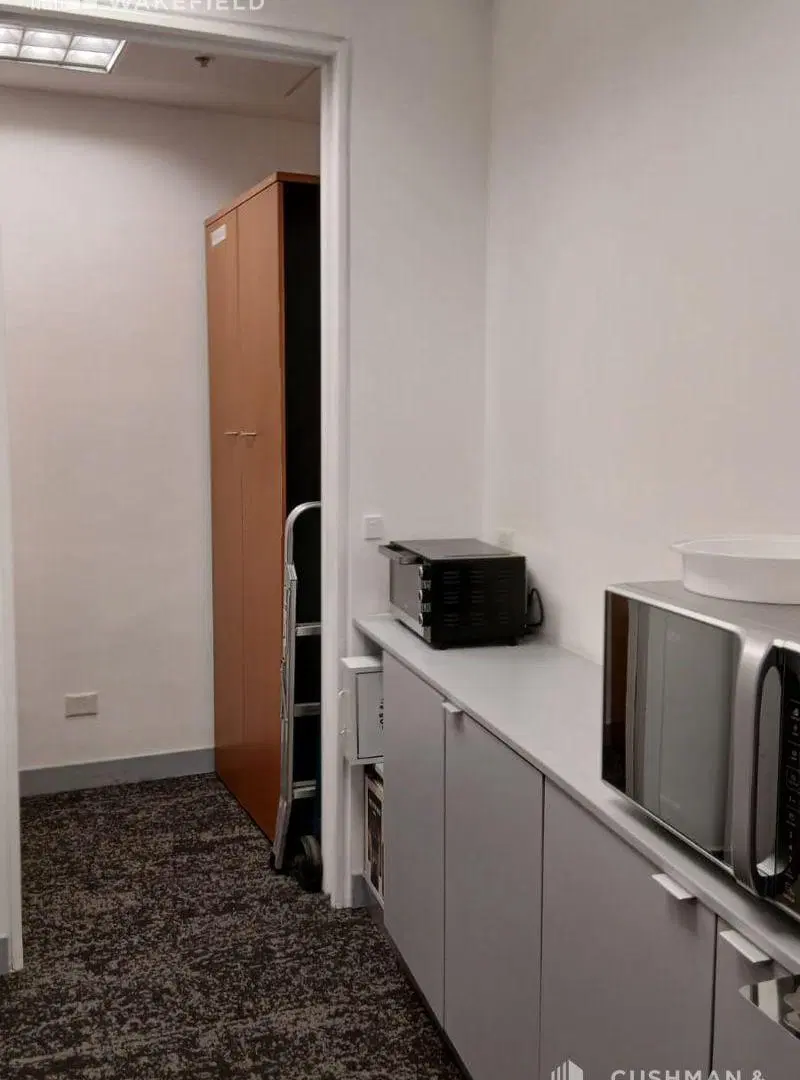 Oficina Totalmente Amoblada en Puerto Madero | 440 m² | Dock del Plata 4