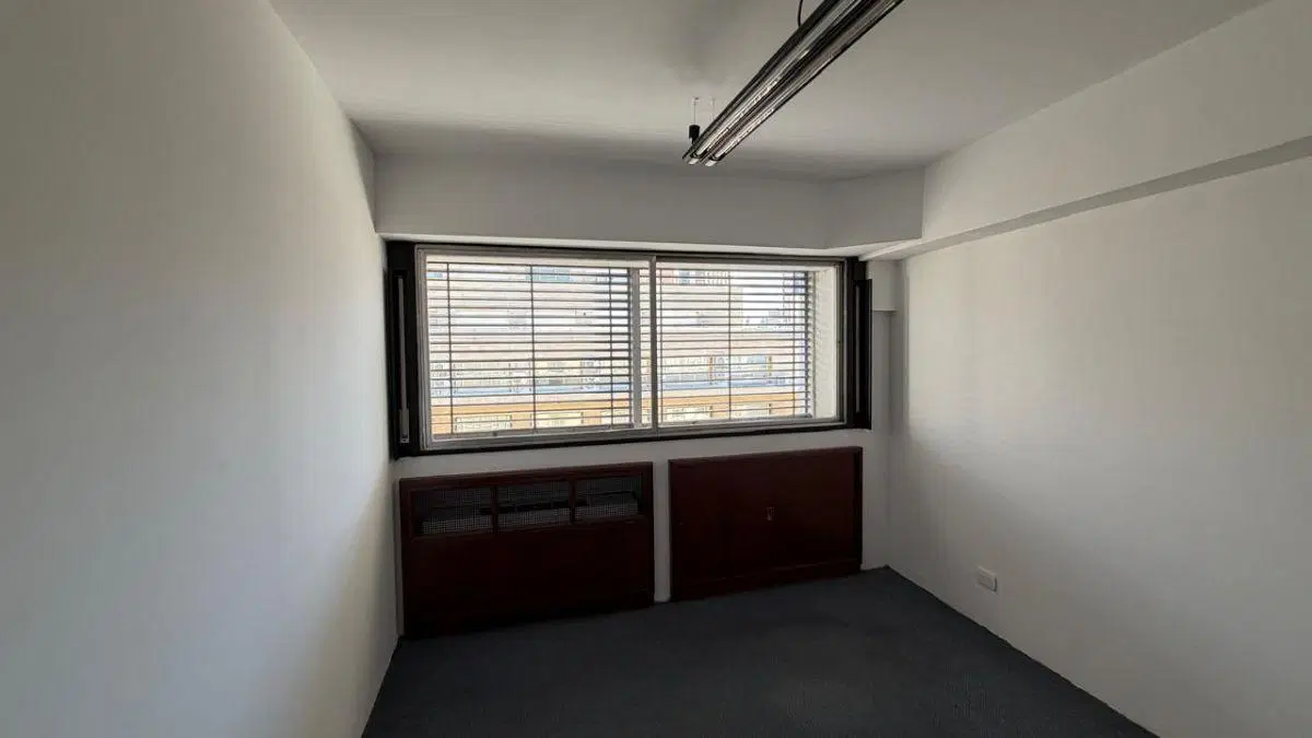 Oficina en venta | Av. Julio A. Roca 620 | 244 m² | Microcentro 4