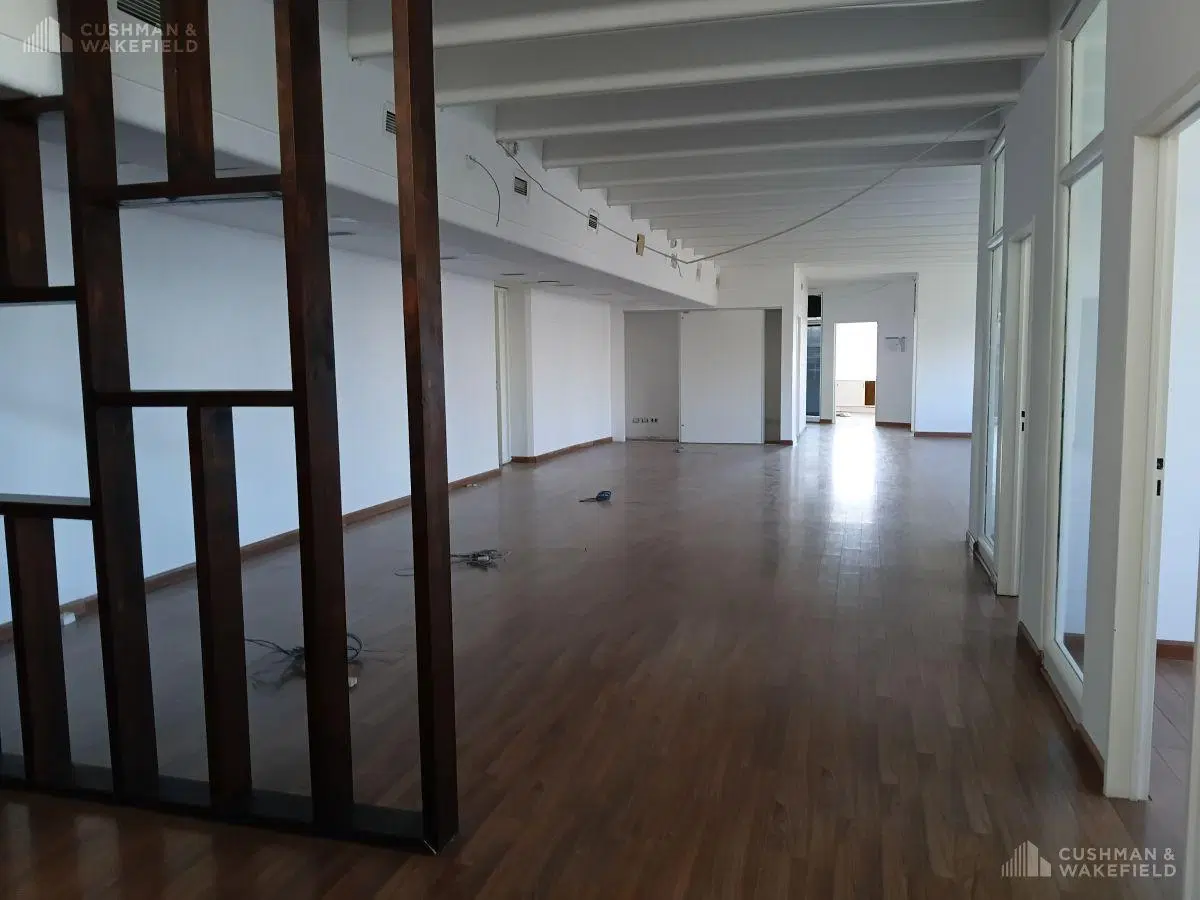 Oficina en Alquiler | Maipú 1300 | 448 m² | Edificio Torre Pirelli 8