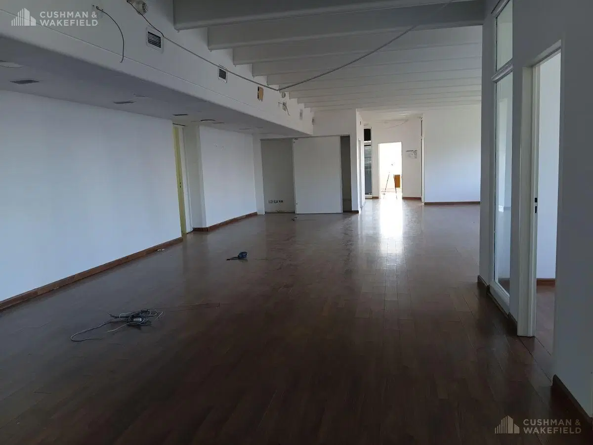 Oficina en Alquiler | Maipú 1300 | 448 m² | Edificio Torre Pirelli 4