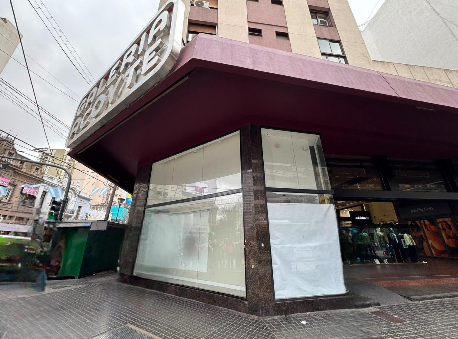 Foto de Local en Alquiler | 36 m2 | Acoyte y Rivadavia, imagen 1