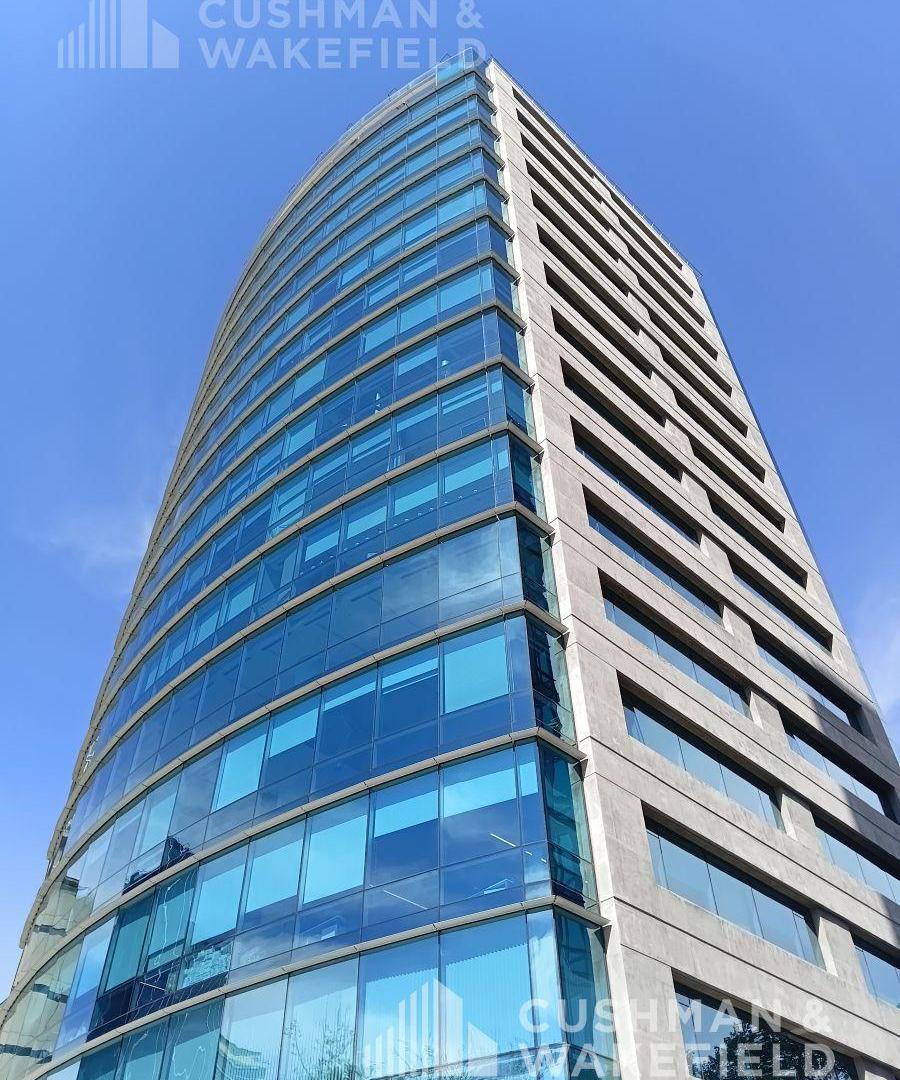 Foto de Oficina en Alquiler | Edificio Proa | 1 Piso de 557 m², imagen 1