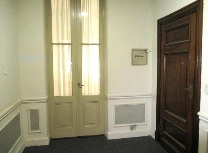 Fte Antig techos altos 118 m2 prof o vivienda 4 amb 2 baños 2