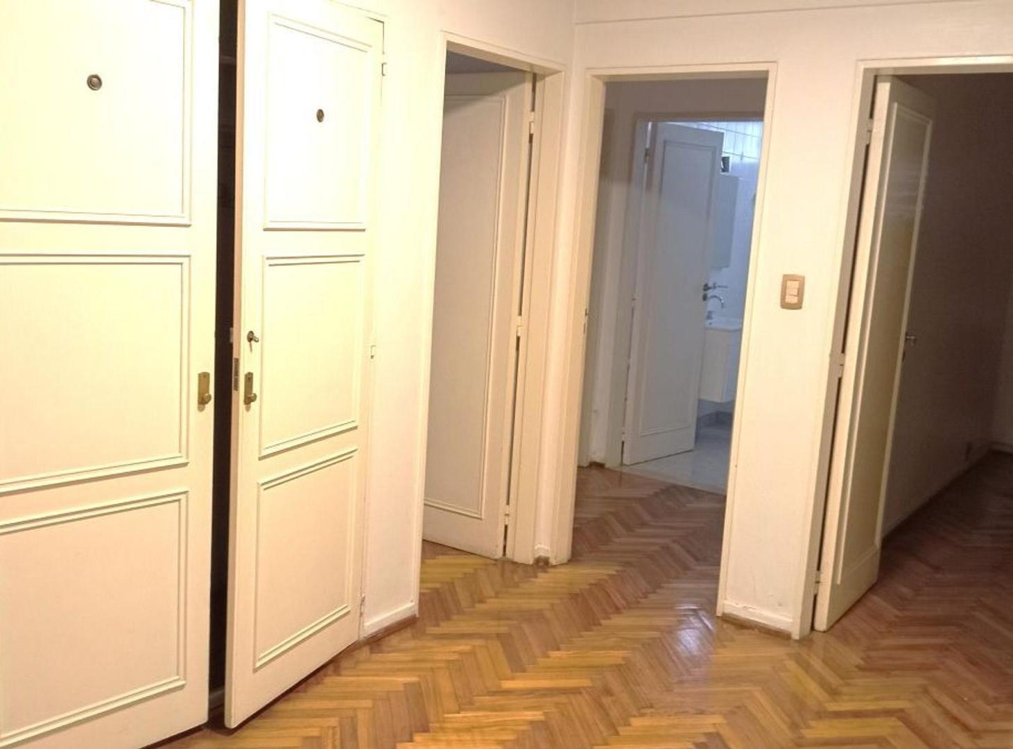 Foto de frte bcón 178 m2 Liv y com 3 dorm (1 suite) 2 bños toil dep, imagen 3