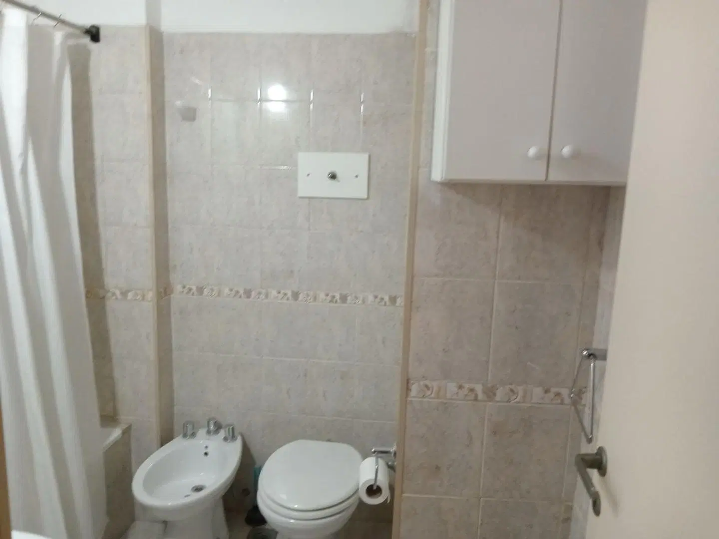 2 ambientes baño y cocina con barra lavadero placard muy lum 8