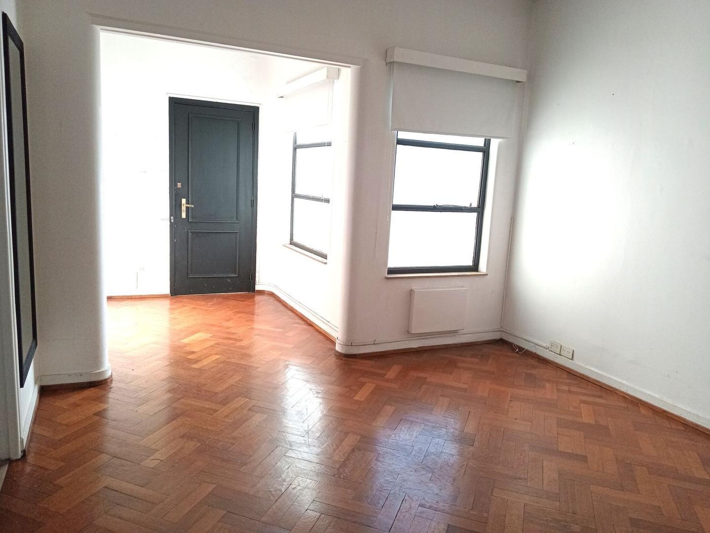 Foto de S-piso alto m/lum categ Grr-Liv y com 2 dor escr c-drio dep, imagen 5